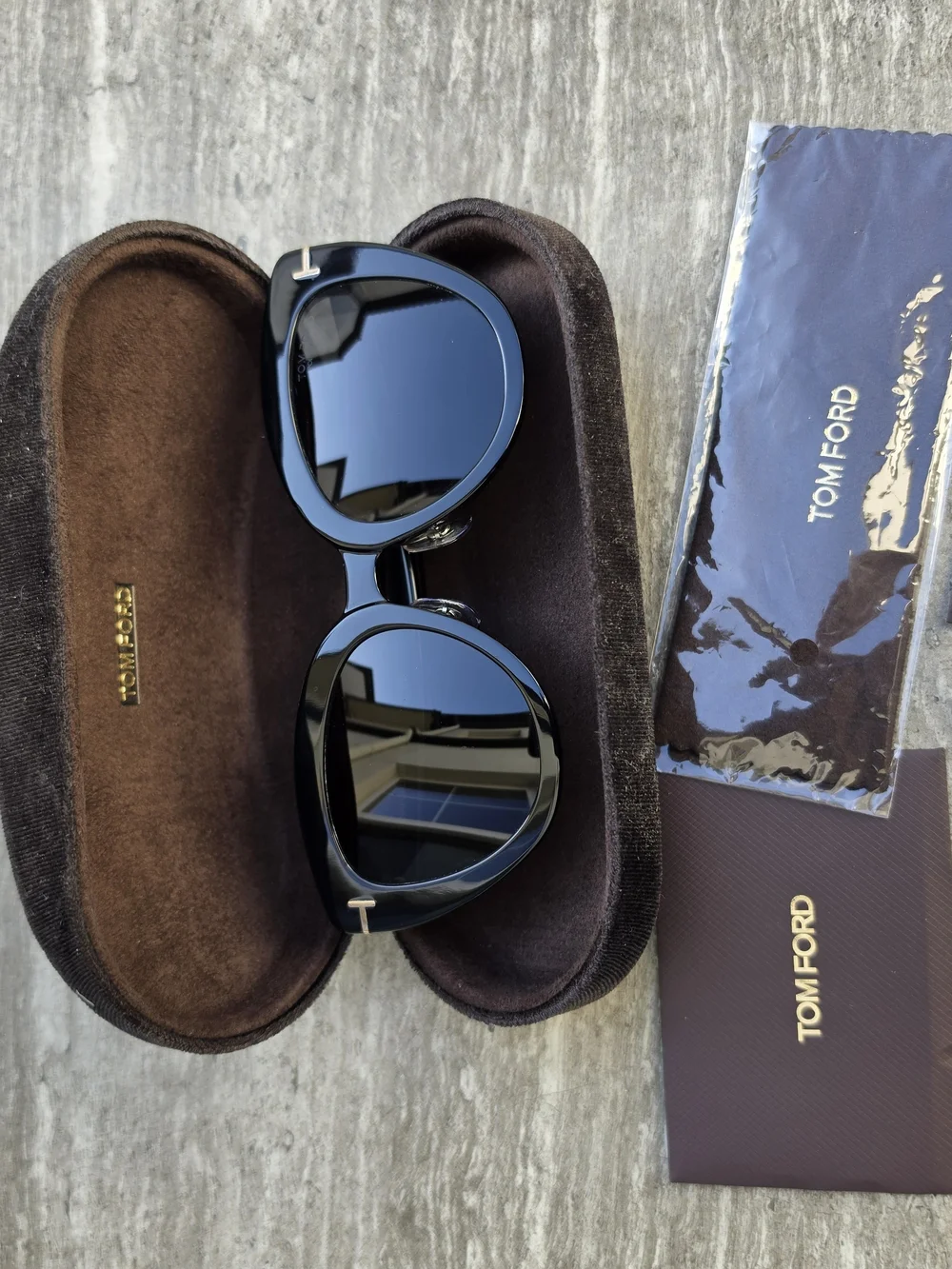 Tom Ford Izzi 53mm polarized cat eye sunglasses